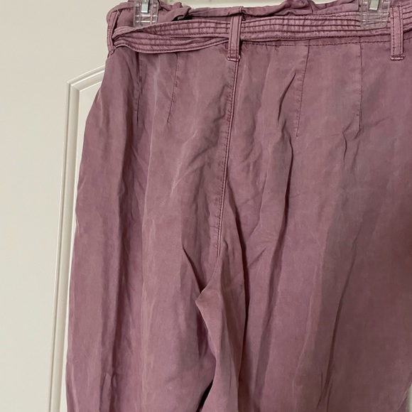 American Eagle Outfitters pink paper bag, high waist, wide leg pants - Picture 6 of 13